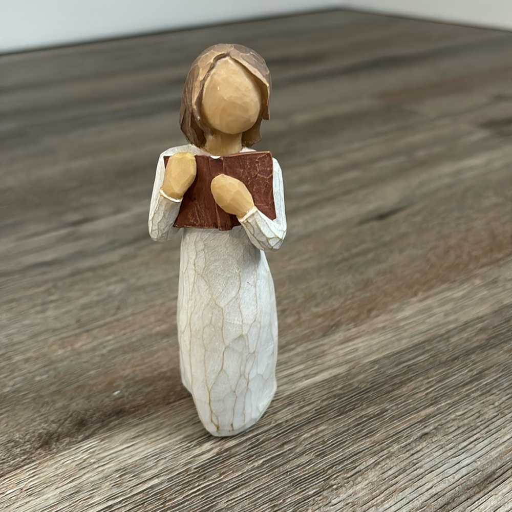 Willow Tree - Love of Learning Figure